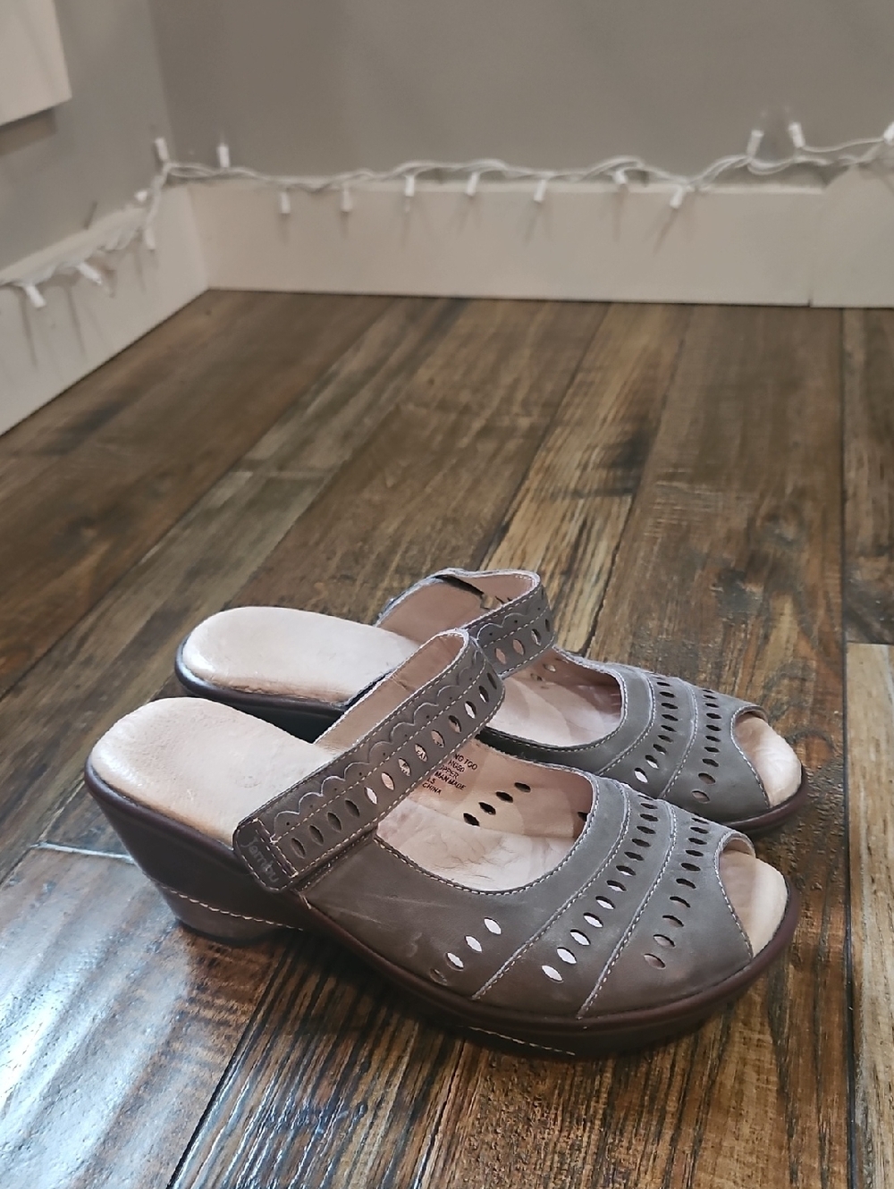 Jambu Gray Perforated Wedge Mules‎